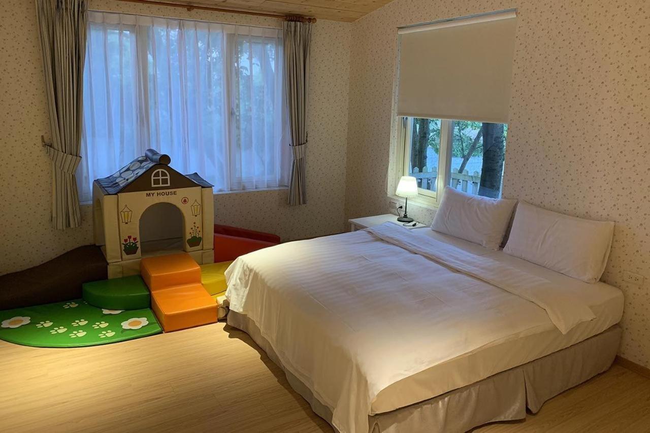 อเมริกัน วิลเลจ Hotel ไทเป ภายนอก รูปภาพ
